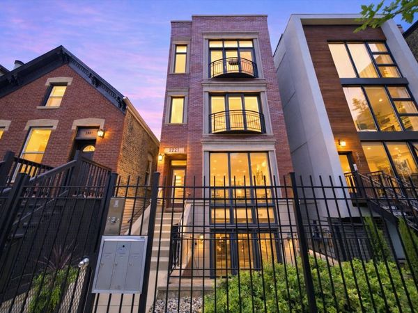 2221 N Hoyne Avenue , Unit 1, Chicago, IL 60647