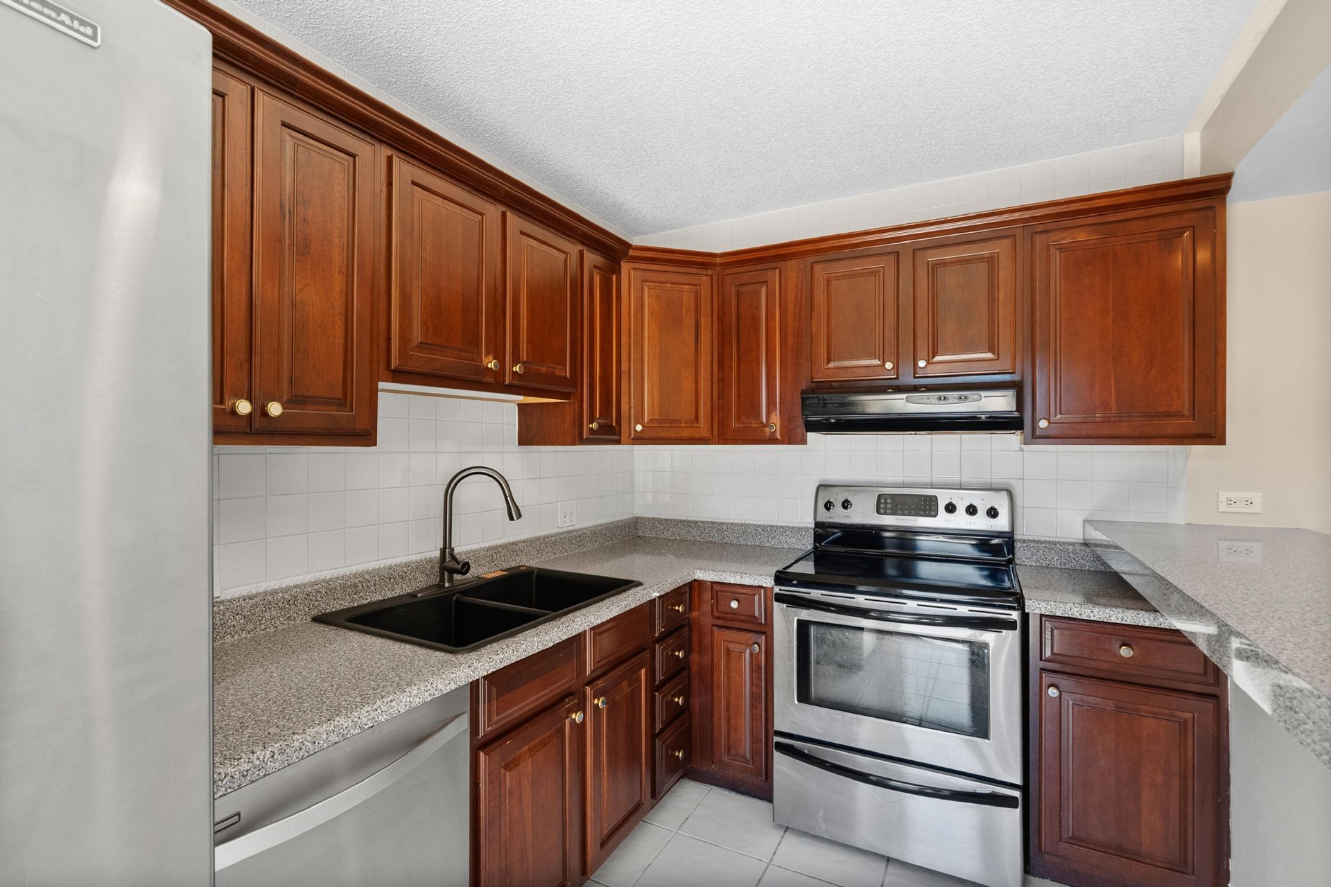 6051 SE Riverboat Drive, Unit 821, Stuart, FL 34997 Photo