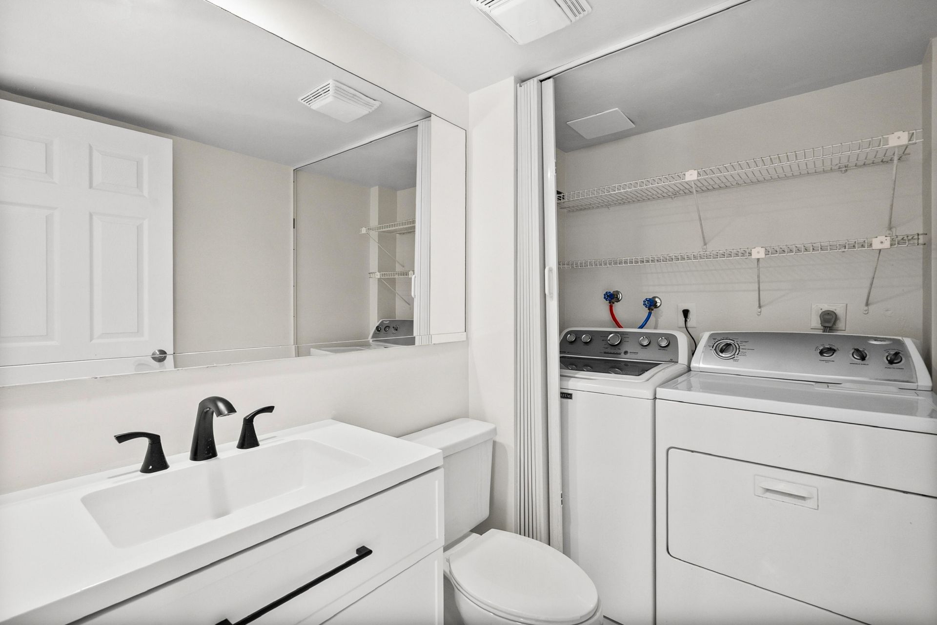 6051 SE Riverboat Drive, Unit 821, Stuart, FL 34997 Photo