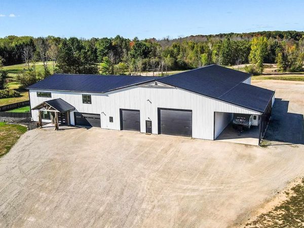5304 SAMPSON ROAD, Abrams, WI 54101