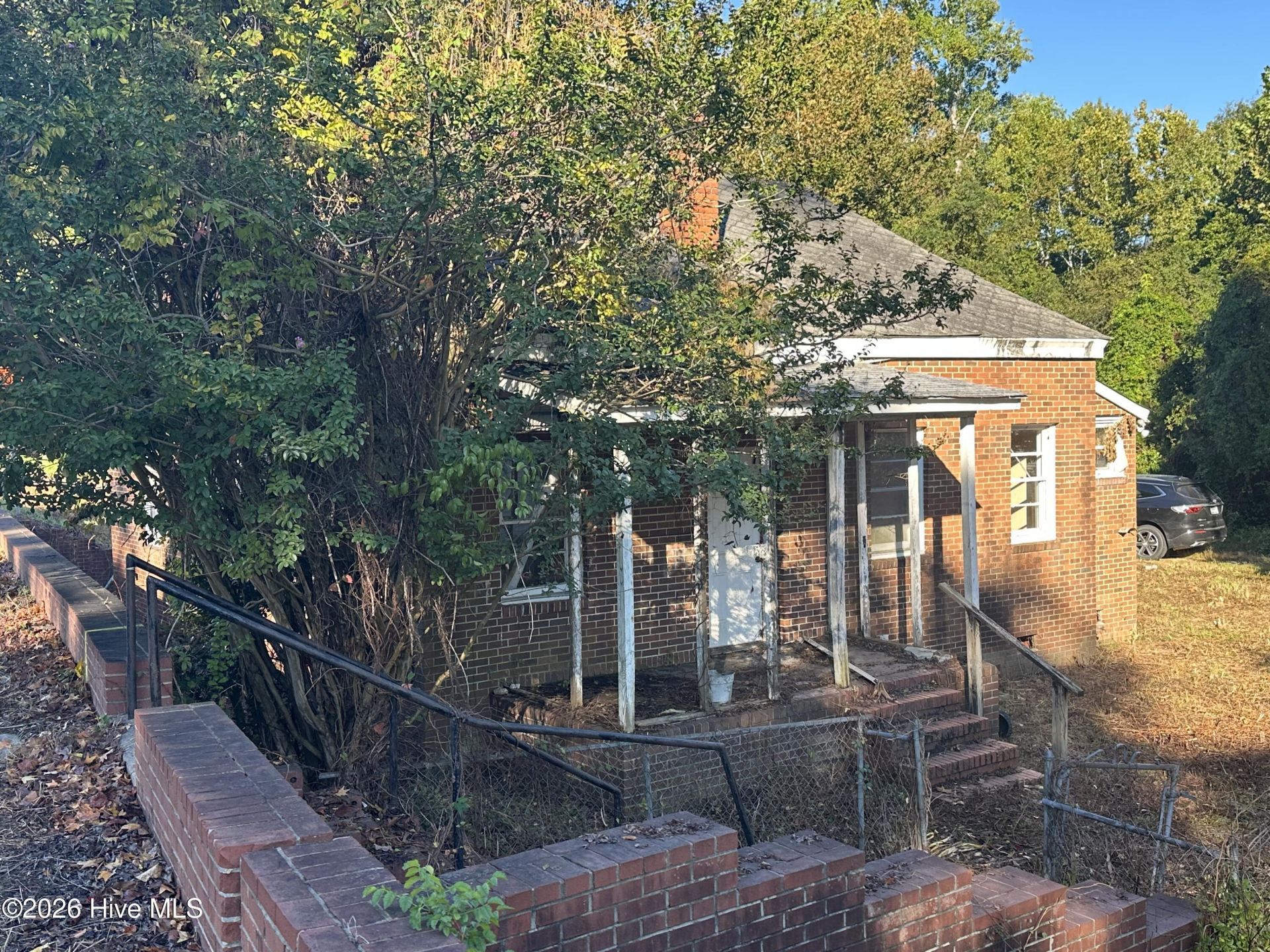 1000 Augusta Road Photo 4