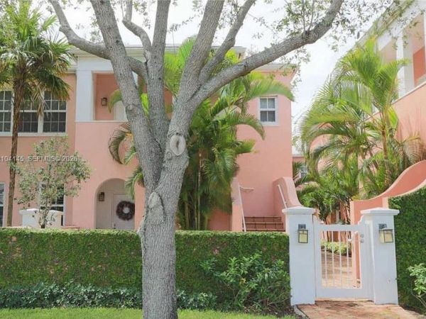 578 Loretto Ave , Unit 5, Coral Gables, FL 33146