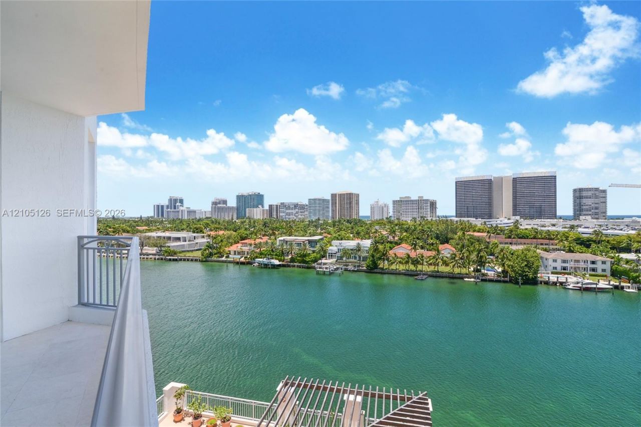 9751 E Bay Harbor Dr, Unit 8D, Bay Harbor Islands, FL 33154 Photo