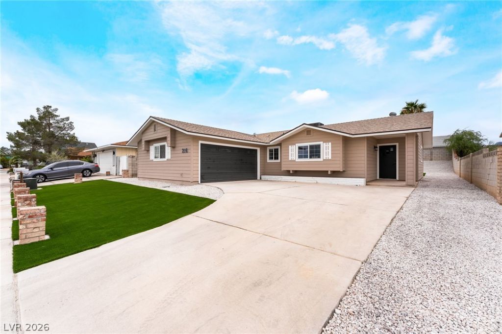 216 Bengal Place, Las Vegas, NV 89145 Main Photo
