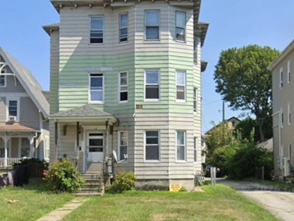 149 Vernon St, Unit 2, Worcester, MA 01610