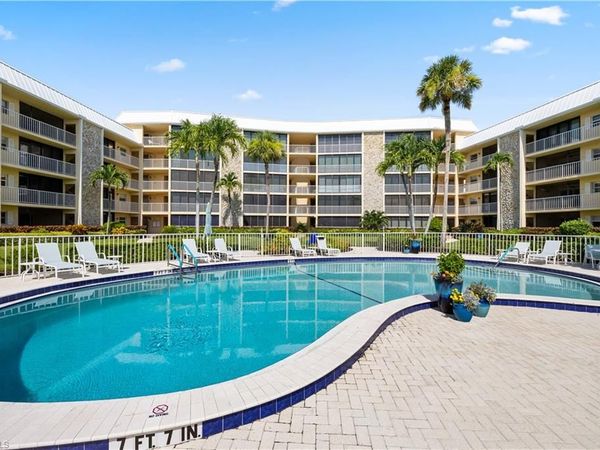 3000 Gulf Shore BLVD N, Unit 104, NAPLES, FL 34103