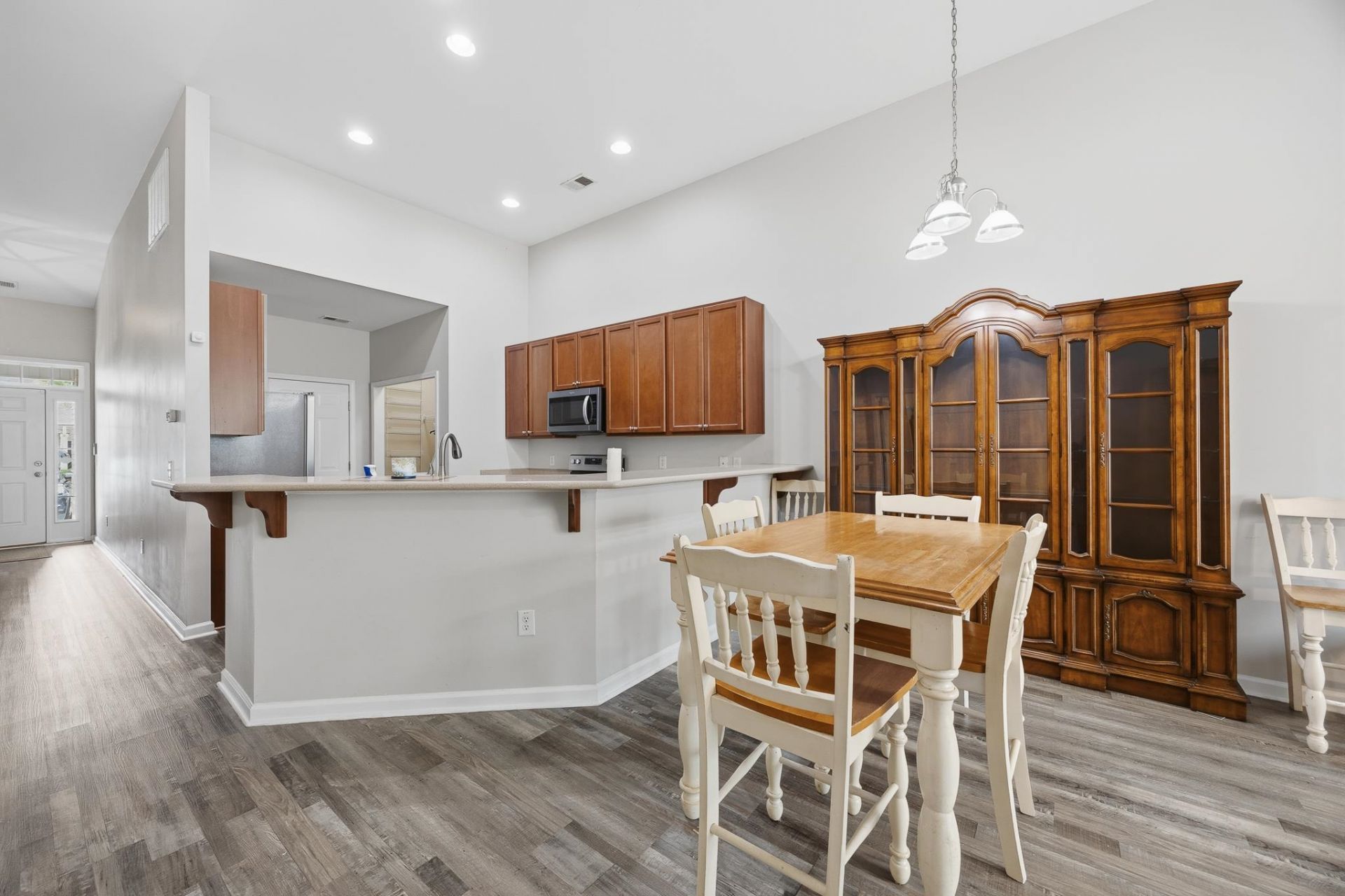 3302 Volterra Way Photo 10