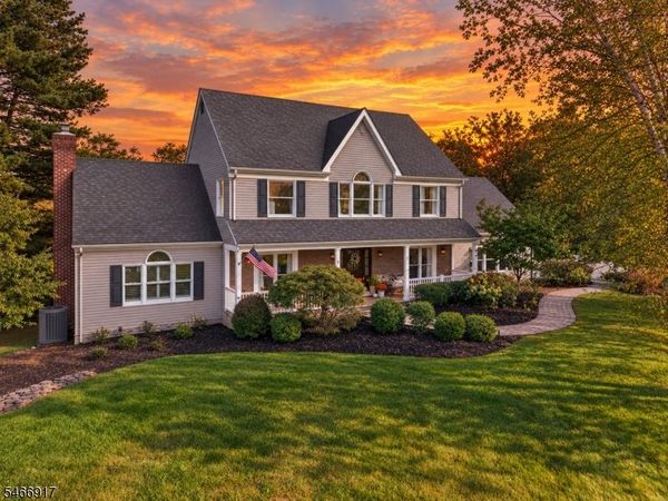 3 Emmons Rd, Readington, NJ 08822
