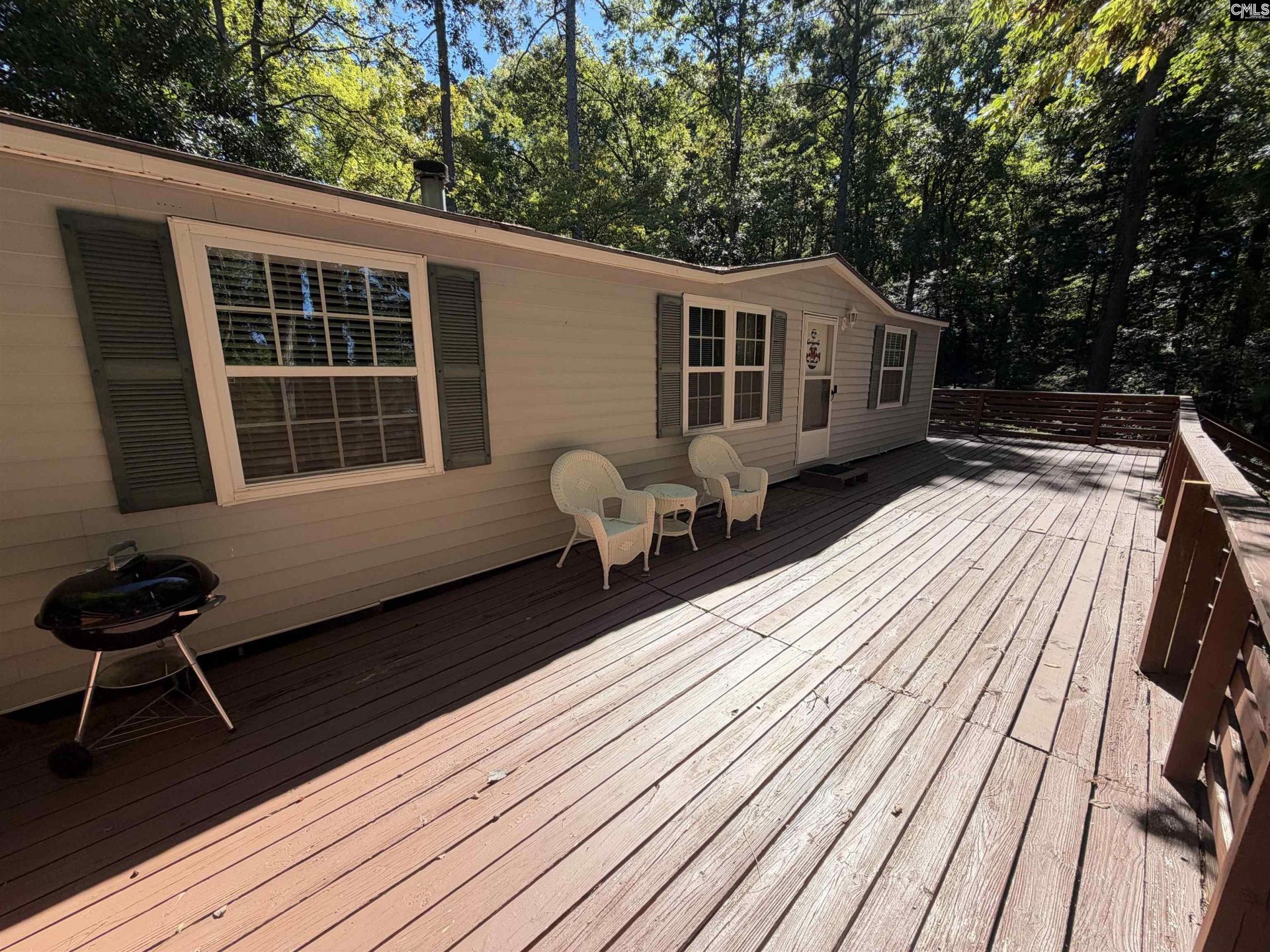 938 Blacksgate E Photo 6