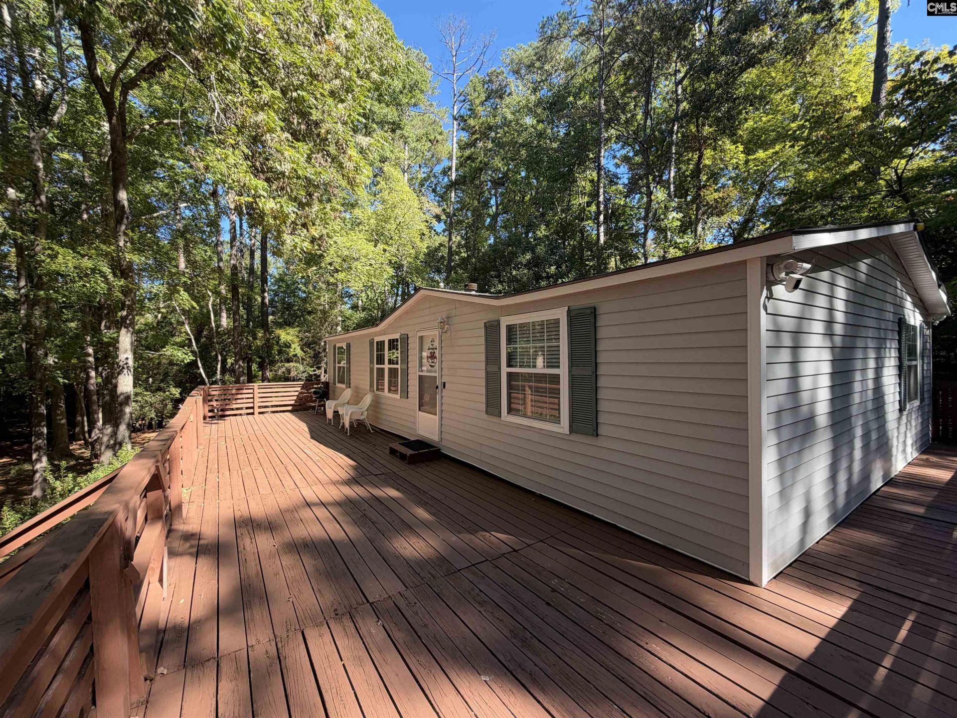 938 Blacksgate E Photo 7