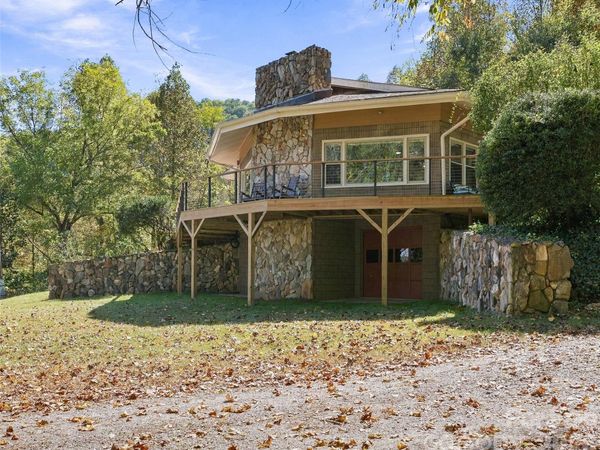 321 Eagles Nest Road, Leicester, NC 28748
