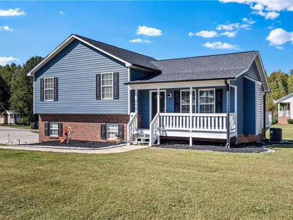 494 Sunset Ridge Lane , Lexington, NC 27295