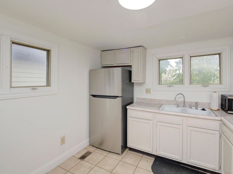 889 1/2 S Front Street , Columbus, OH 43206 Photo 14