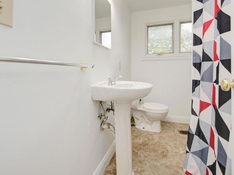 889 1/2 S Front Street , Columbus, OH 43206 Photo 21