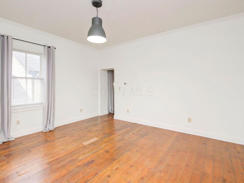 889 1/2 S Front Street , Columbus, OH 43206 Photo 8