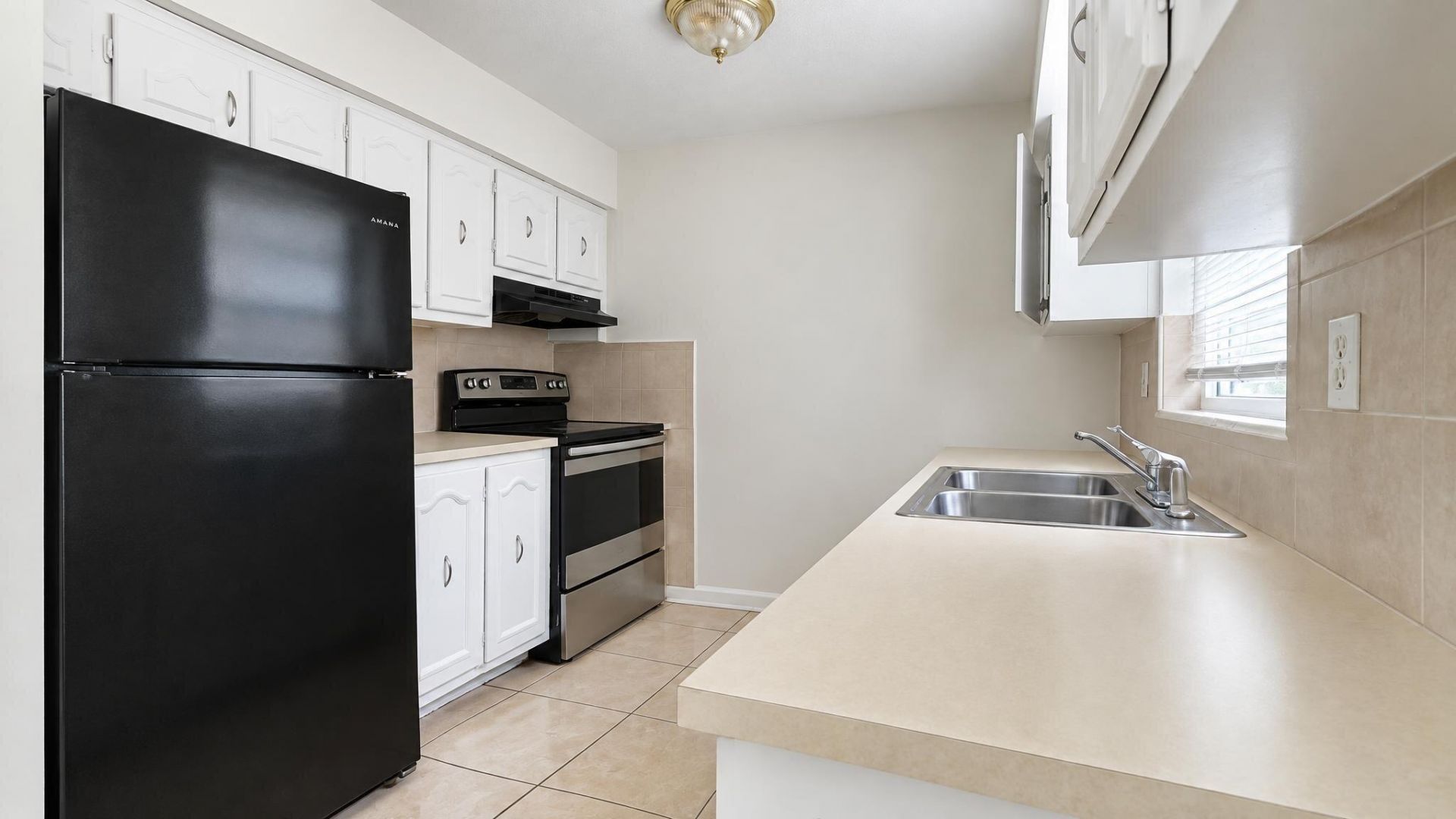 3970 NW 31st Terrace, Lauderdale Lakes, FL 33309 Photo