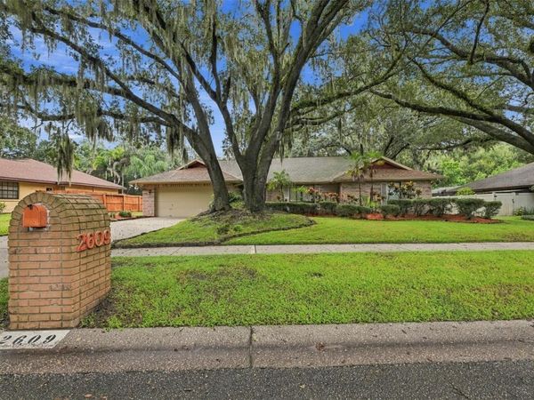 2609 MANOR OAK DRIVE , VALRICO, FL 33596