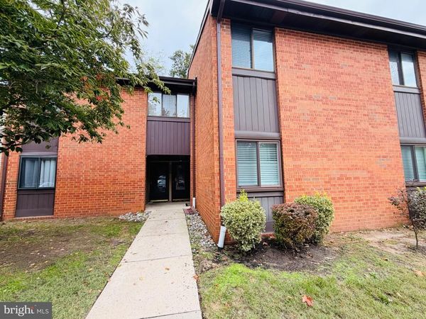 207 KELLY CV, MT LAUREL, NJ 08054