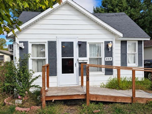 508 E Oak Street, Rensselaer, IN 47978