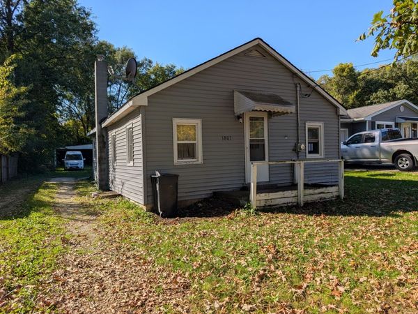 1807 Poplar Street , Ottawa, IL 61350
