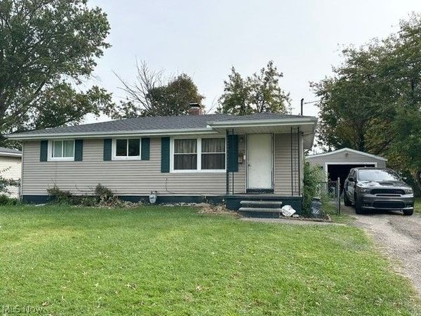 2425 Reeves Avenue, Lorain, OH 44052