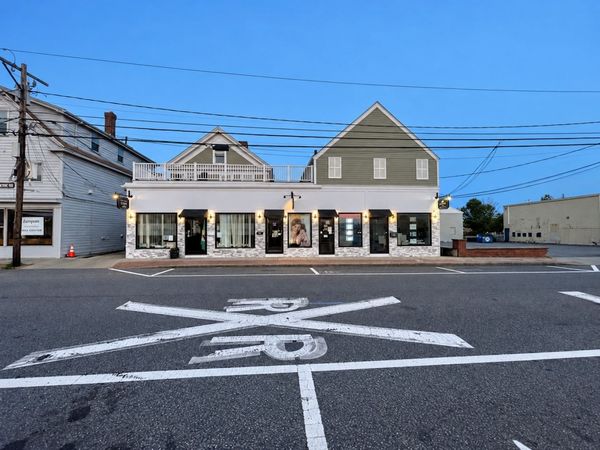 34 Wyman St, Unit F, Stoughton, MA 02072