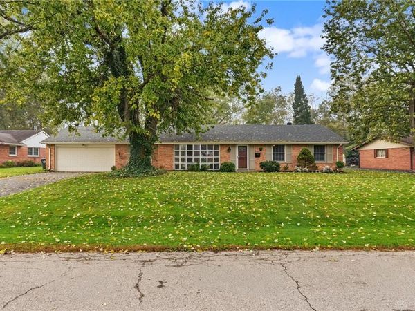 2491 S Linda Drive, Bellbrook, OH 45305