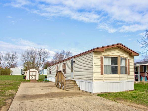 3611 Butternut Drive, Unit 35, Holland, MI 49424