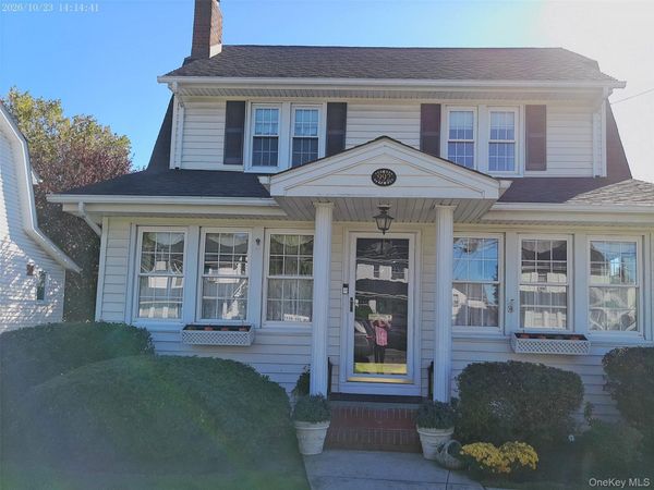 992 Davison Place , Baldwin, NY 11510