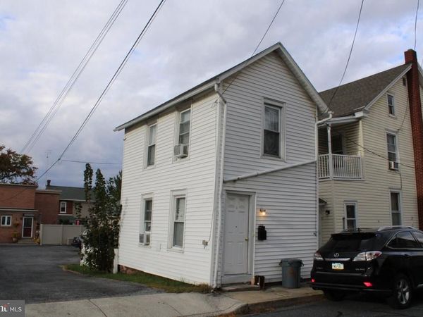 148 CHERRY STREET, EPHRATA, PA 17522