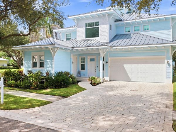 136 INTRACOASTAL Circle, Tequesta, FL 33469