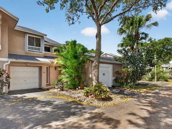 1991 Discovery Circle E, Deerfield Beach, FL 33442