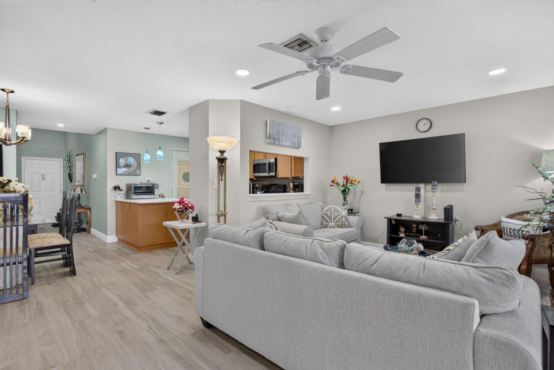 1991 Discovery Circle E, Deerfield Beach, FL 33442 Photo