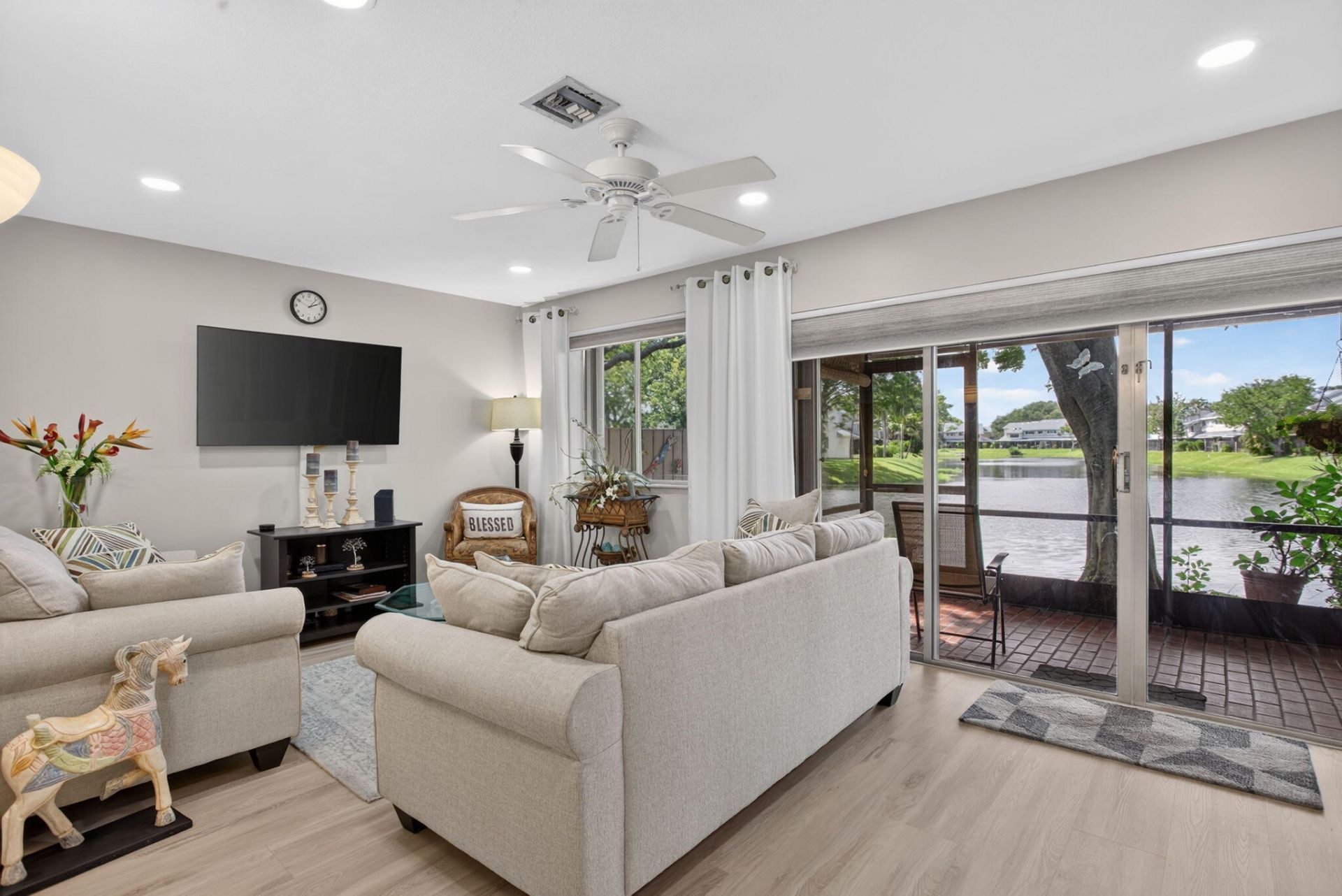 1991 Discovery Circle E, Deerfield Beach, FL 33442 Photo