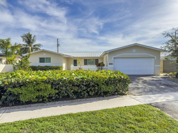 1025 Yale Drive, Hollywood, FL 33021