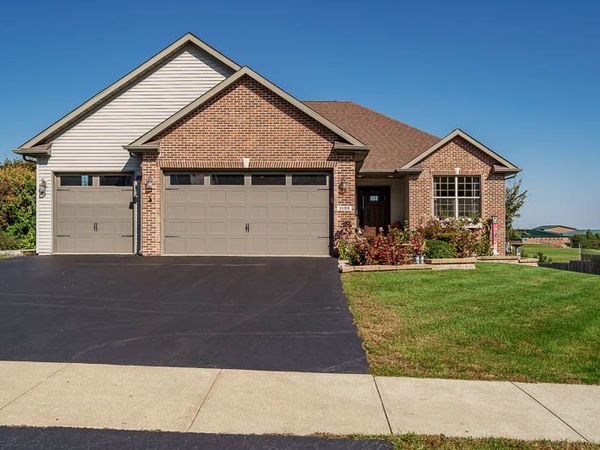 1139 Wake Forest Parkway , Rockton, IL 61072