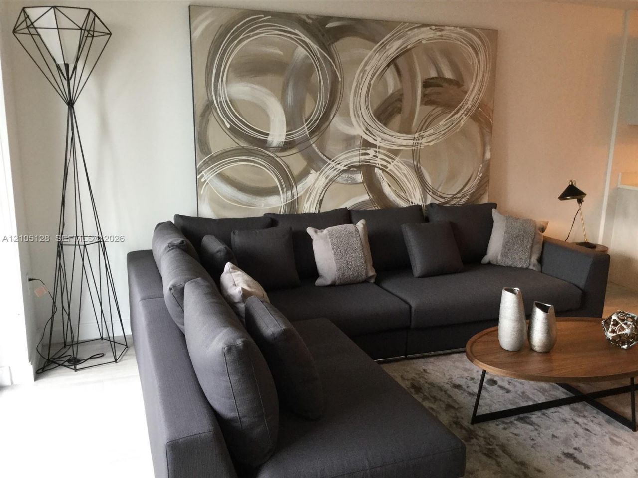 55 SW 9th St , Unit 1905, Miami, FL 33130 Photo