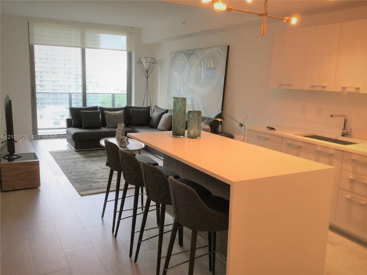 55 SW 9th St , Unit 1905, Miami, FL 33130 Photo