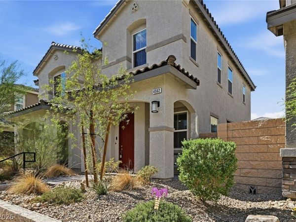 4562 Queens Hill Street , North Las Vegas, NV 89031