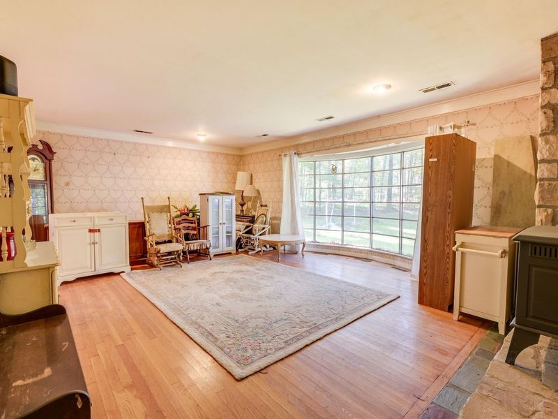 9408 Robinhood Circle, Westerville, OH 43082 Photo 10