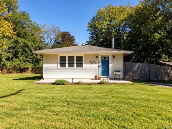 109 Dogwood Road , Mastic Beach, NY 11951