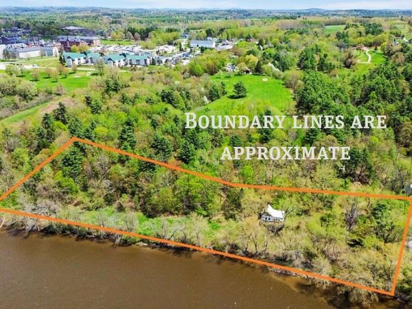 79 Kennedy Road , Augusta, ME 04330