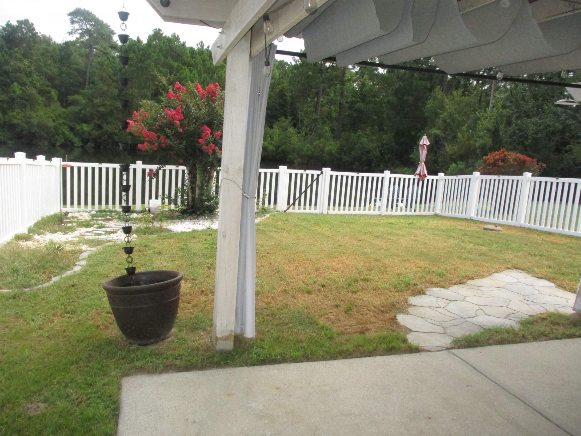 442 Dandelion Ln.  Photo 13