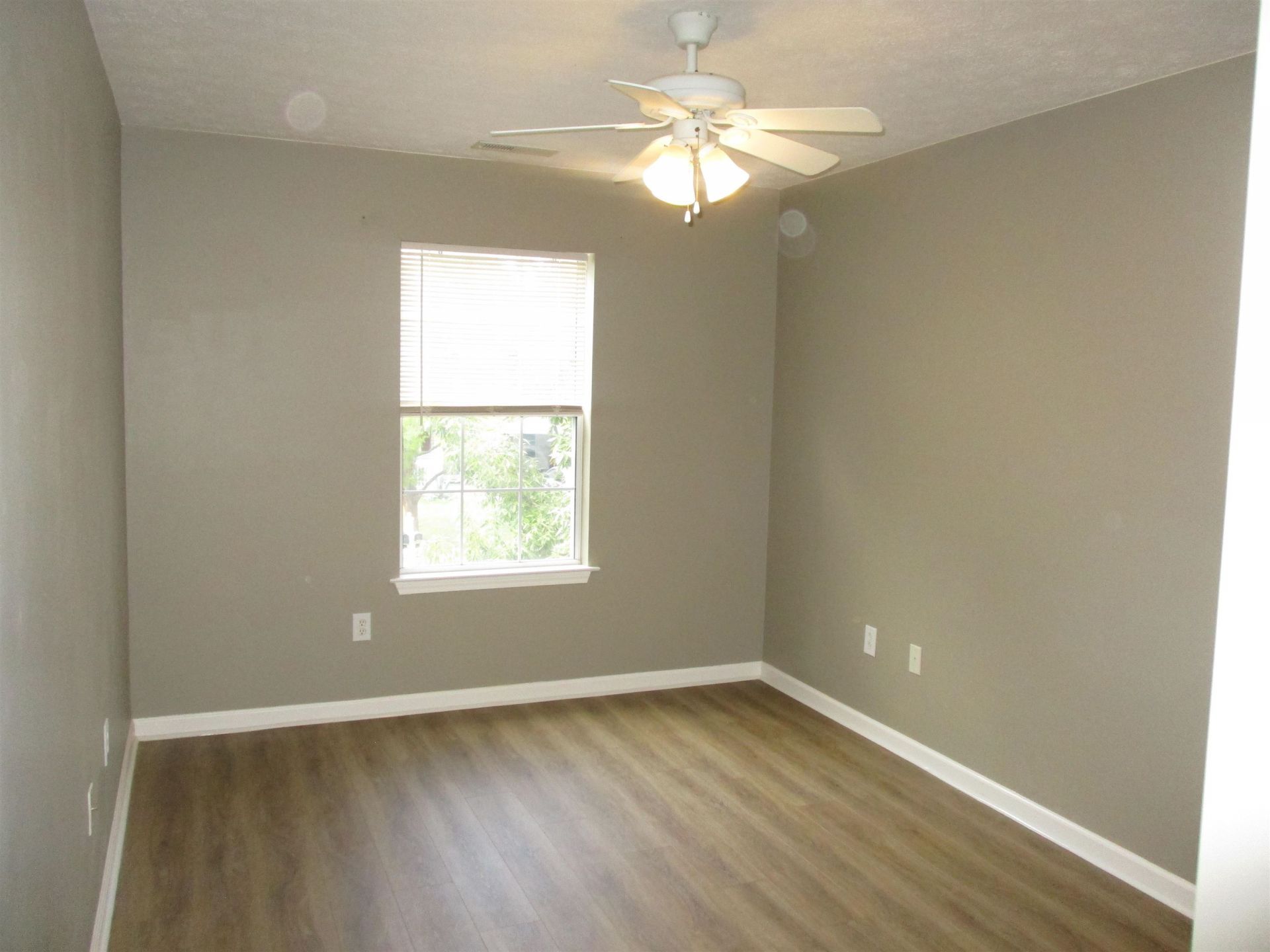 442 Dandelion Ln.  Photo 21