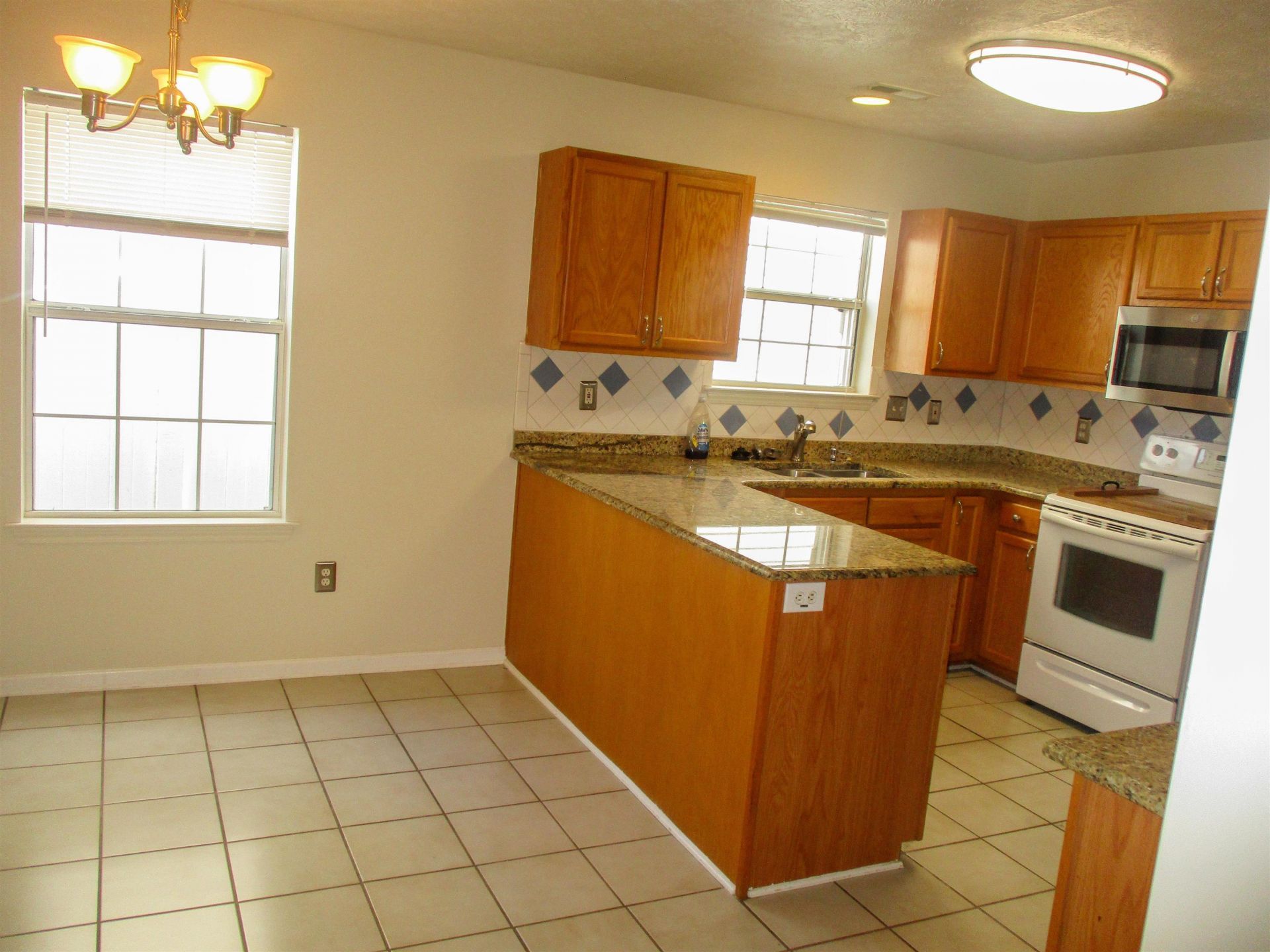 442 Dandelion Ln.  Photo 5