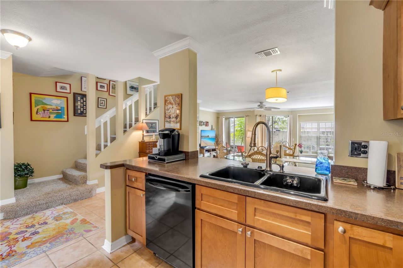 636 Maple Oak Circle, Unit 107, Altamonte Springs, FL 32701 Photo