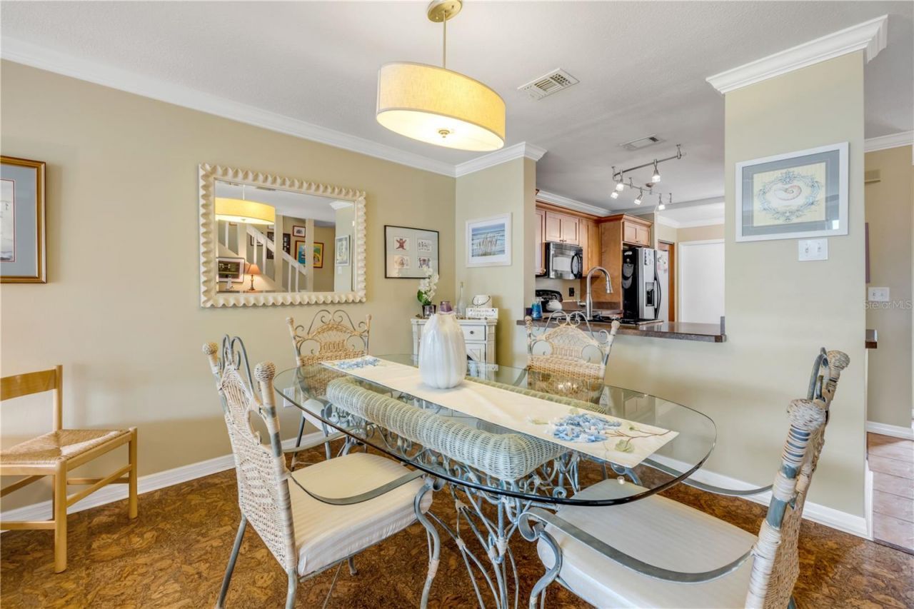 636 Maple Oak Circle, Unit 107, Altamonte Springs, FL 32701 Photo