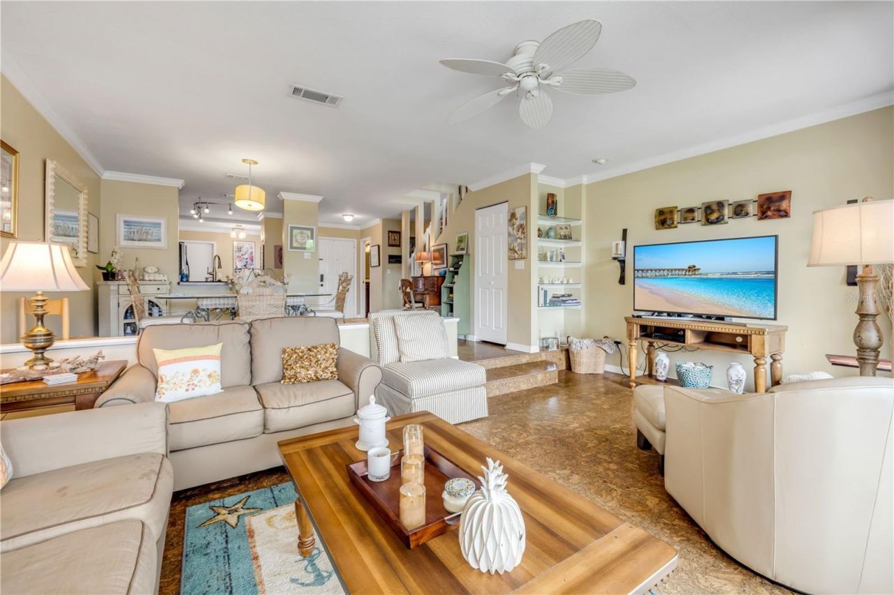 636 Maple Oak Circle, Unit 107, Altamonte Springs, FL 32701 Photo