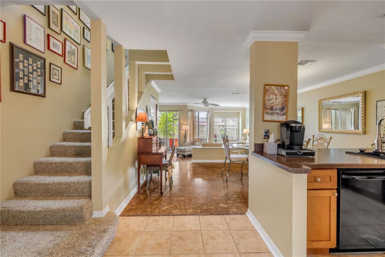 636 Maple Oak Circle, Unit 107, Altamonte Springs, FL 32701 Photo