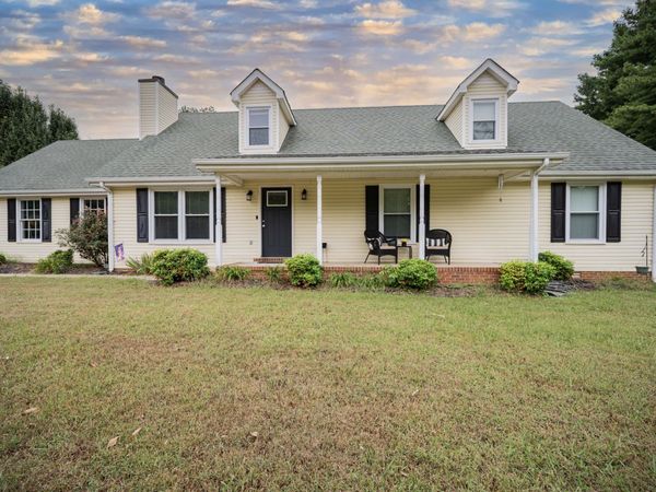 2722 Lone Oak Dr , Murfreesboro, TN 37128